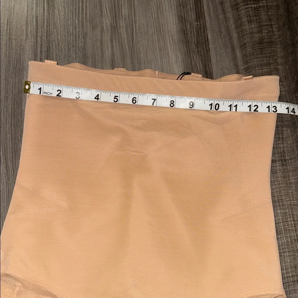 NEW Honeylove super power shorts large medium Shapeware women’s nude gusset NWT - Picture 9 of 10